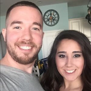 Meet your Posher, Candace